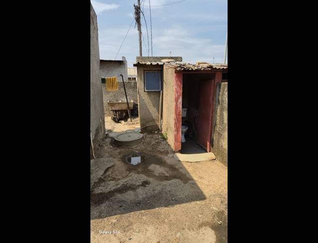 12 BEDROOM HOUSE FOR SALE IN TEMBISA